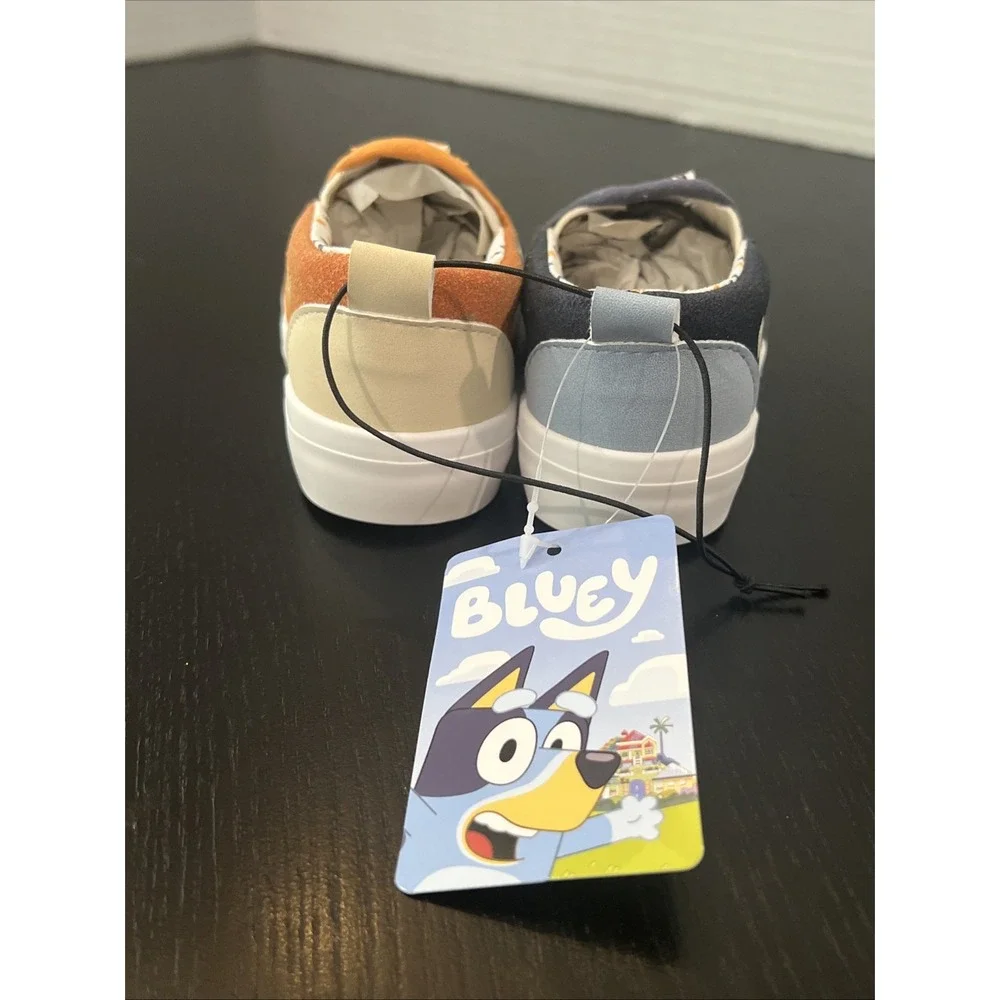 Disney Bluey and Bingo Slip On Shoes Sz 5‎
